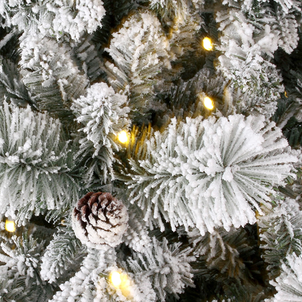 Χριστουγεννιάτικο δένδρο χιονισμένο με κουκουνάρια 240εκ με μεταλλική βάση – 23116/240